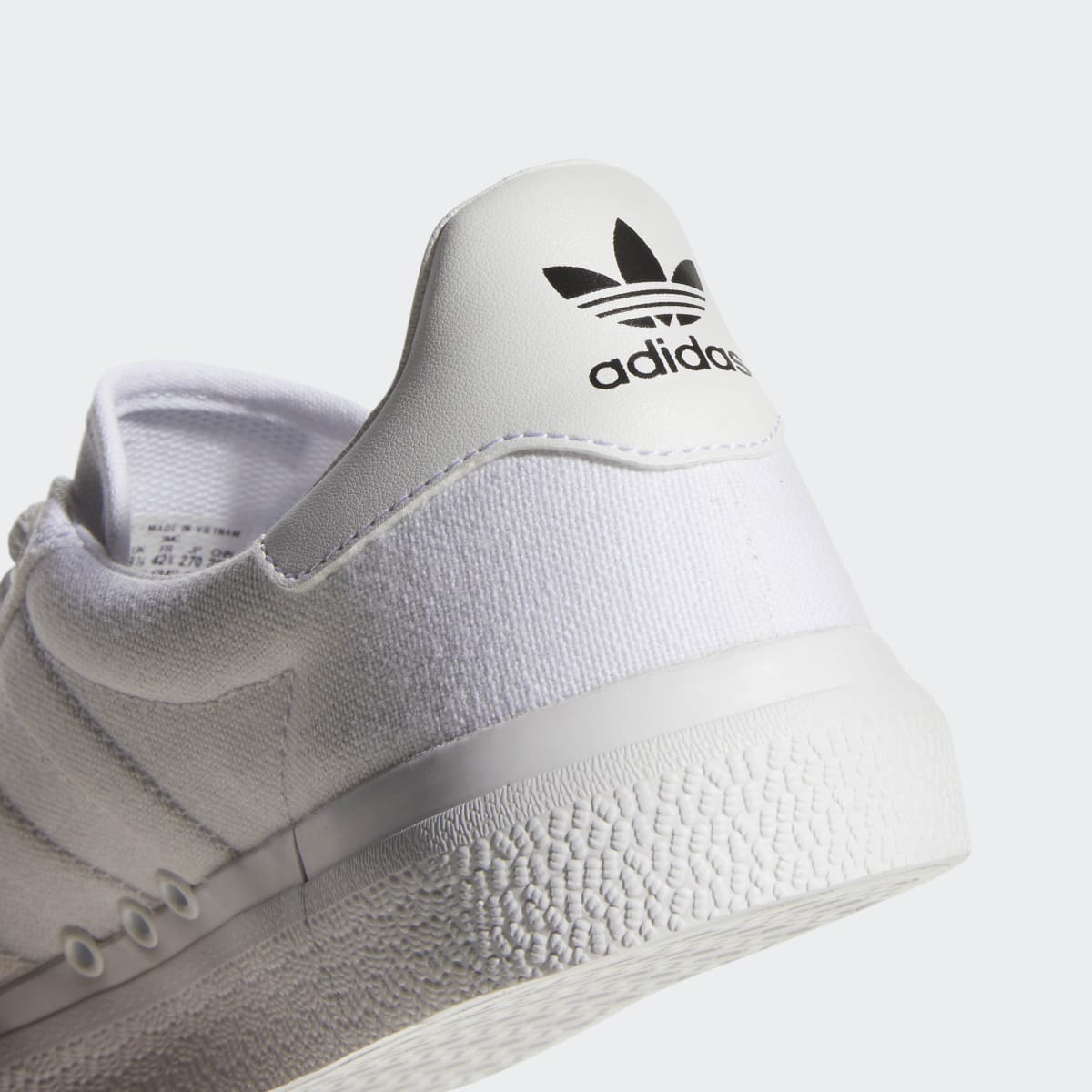 Adidas Men's 3MC Vulc Shoes - Cloud White / Cloud White / Gold Metallic - Image 10
