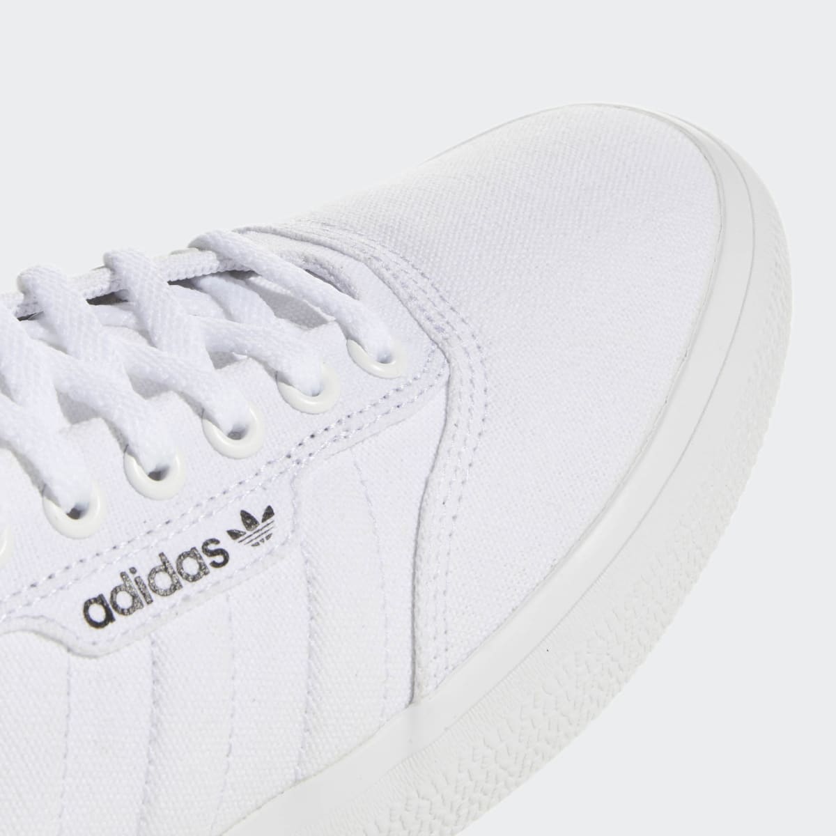 Adidas Men's 3MC Vulc Shoes - Cloud White / Cloud White / Gold Metallic - Image 12