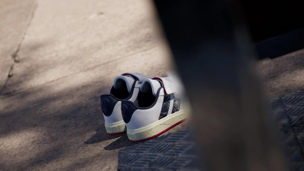 Adidas Kids' ADIDAS MARVEL SPIDER-MAN GRAND COURT SHOES KIDS - Cloud White / Dark Blue / Warm Vanilla - Image 2