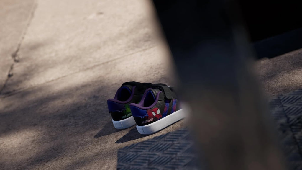 Adidas Kids' ADIDAS MARVEL SPIDER-MAN VL COURT 3.0 SHOES INFANTS - Core Black / Royal Blue / Violet - Image 2