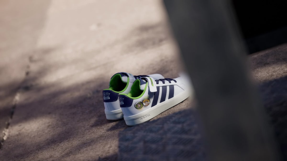 Adidas Kids' ADIDAS PIXAR TOY STORY GRAND COURT SHOES KIDS - Cloud White / Dark Blue / Off White - Image 2