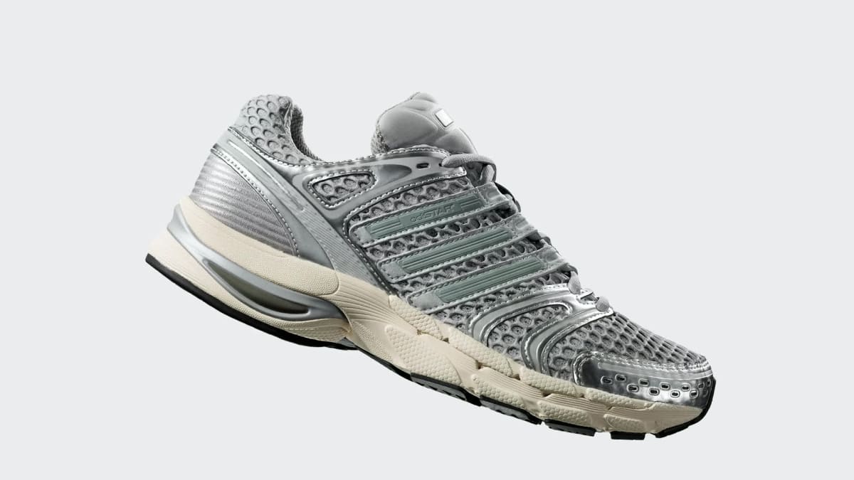 Adidas Women's ADISTAR CONTROL 5 Shoes - Grey Two / Cream White / Wonder Sage - Image 2
