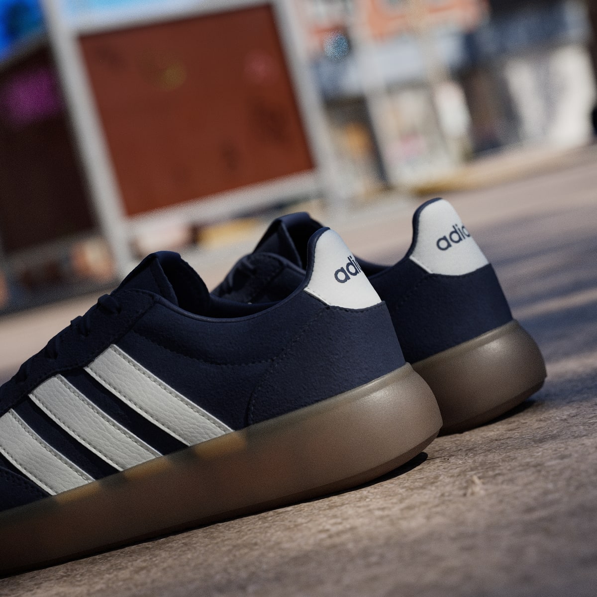 Adidas Men's BARREDA DECODE SHOES - Night Indigo / Off White / Gum - Image 9