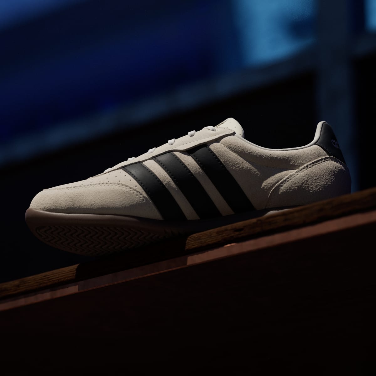 Adidas Women's BARREDA LO SHOES - Cream White / Core Black / Carbon - Image 7