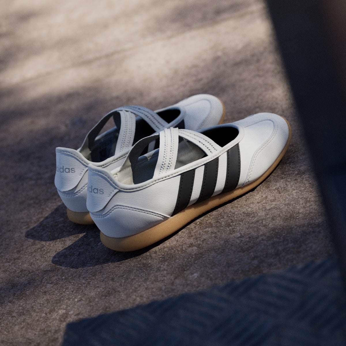 Adidas Kids' BARREDA MARY JANE SHOES JUNIOR - Core White / Core Black / Silver Metallic - Image 6