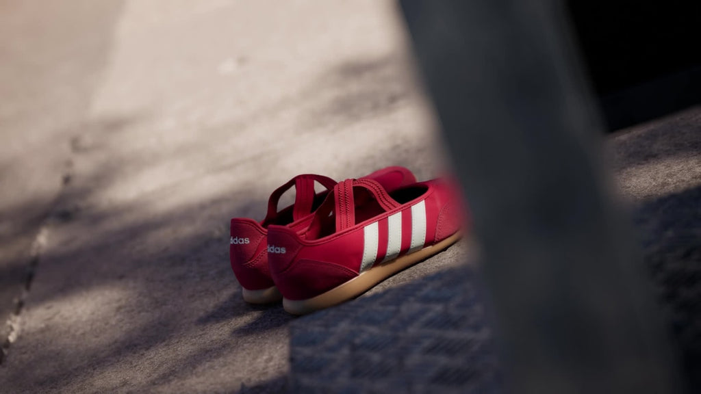 Adidas Women's BARREDA MARY JANE SHOES - Better Scarlet / Off White / Gum - Image 2