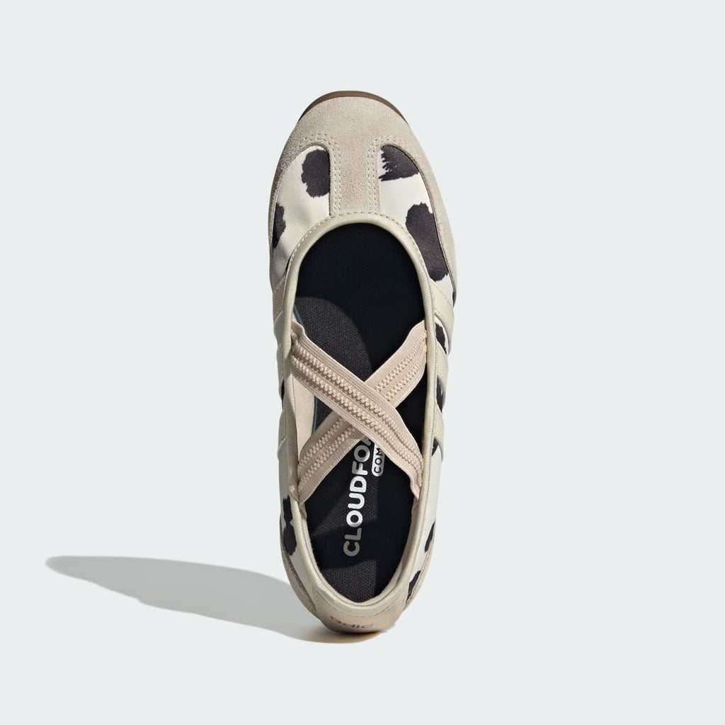 Adidas Women's BARREDA MARY JANE SHOES - Wonder White / Wonder White / Crystal Linen - Image 2