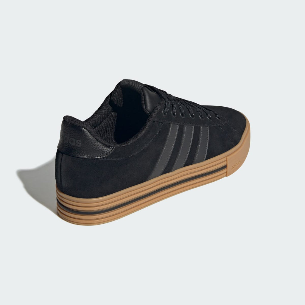 Adidas Men's Daily 4.0 Shoes - Core Black / Carbon / Gum - Image 5