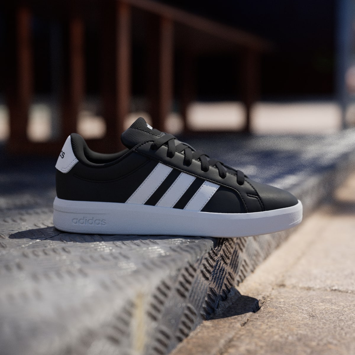 Adidas Kids' GRAND COURT 3.0 SHOES JUNIOR - Core Black / Cloud White / Cloud White - Image 3