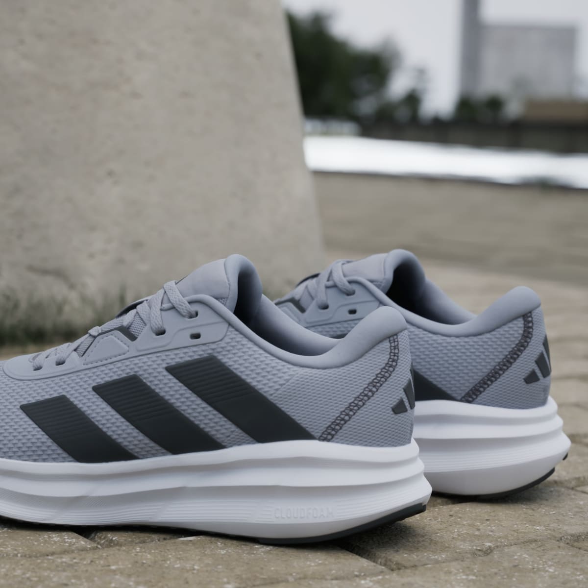 Adidas Men's Galaxy 7 Running Shoes - Halo Silver / Carbon / Core Black - Image 10
