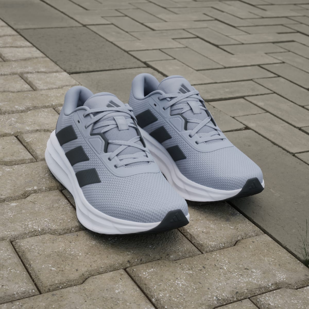 Adidas Men's Galaxy 7 Running Shoes - Halo Silver / Carbon / Core Black - Image 5