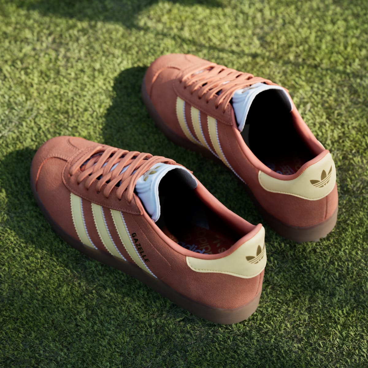 Adidas Women's Gazelle Spikeless Golf Shoes - Dusky Orange / Ice Tangerine / Cloud White - Image 8