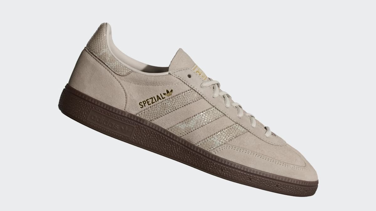 Adidas Women's HANDBALL SPEZIAL SHOES - Khaki Three / Khaki Three / Beige - Image 2