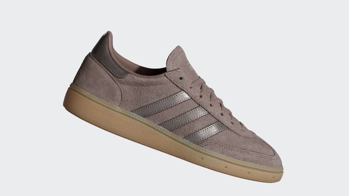 Adidas Women's HANDBALL SPEZIAL SHOES - Trace Brown / Coffee Met. / Gum - Image 2