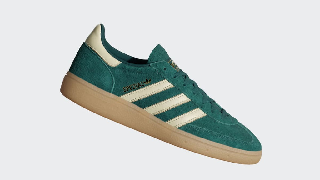 Adidas Women's HANDBALL SPEZIAL SHOES - Rich Green / Warm Vanilla / Gold Metallic - Image 2