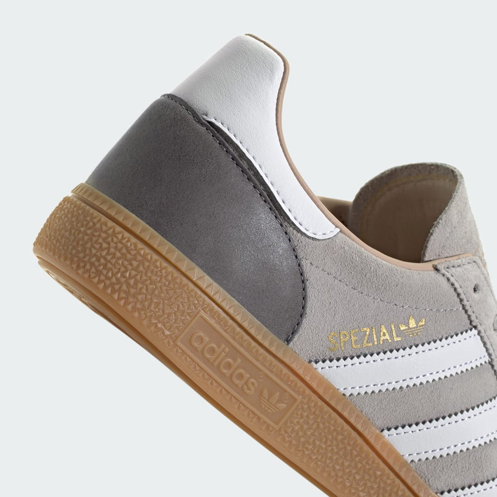 Adidas Men's HANDBALL SPEZIAL SHOES - Grey Two / Cloud White / Gum - Image 7