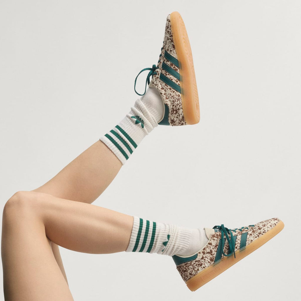 Adidas Women's HANDBALL SPEZIAL SHOES - Off White / Rich Green / Dark Brown - Image 2
