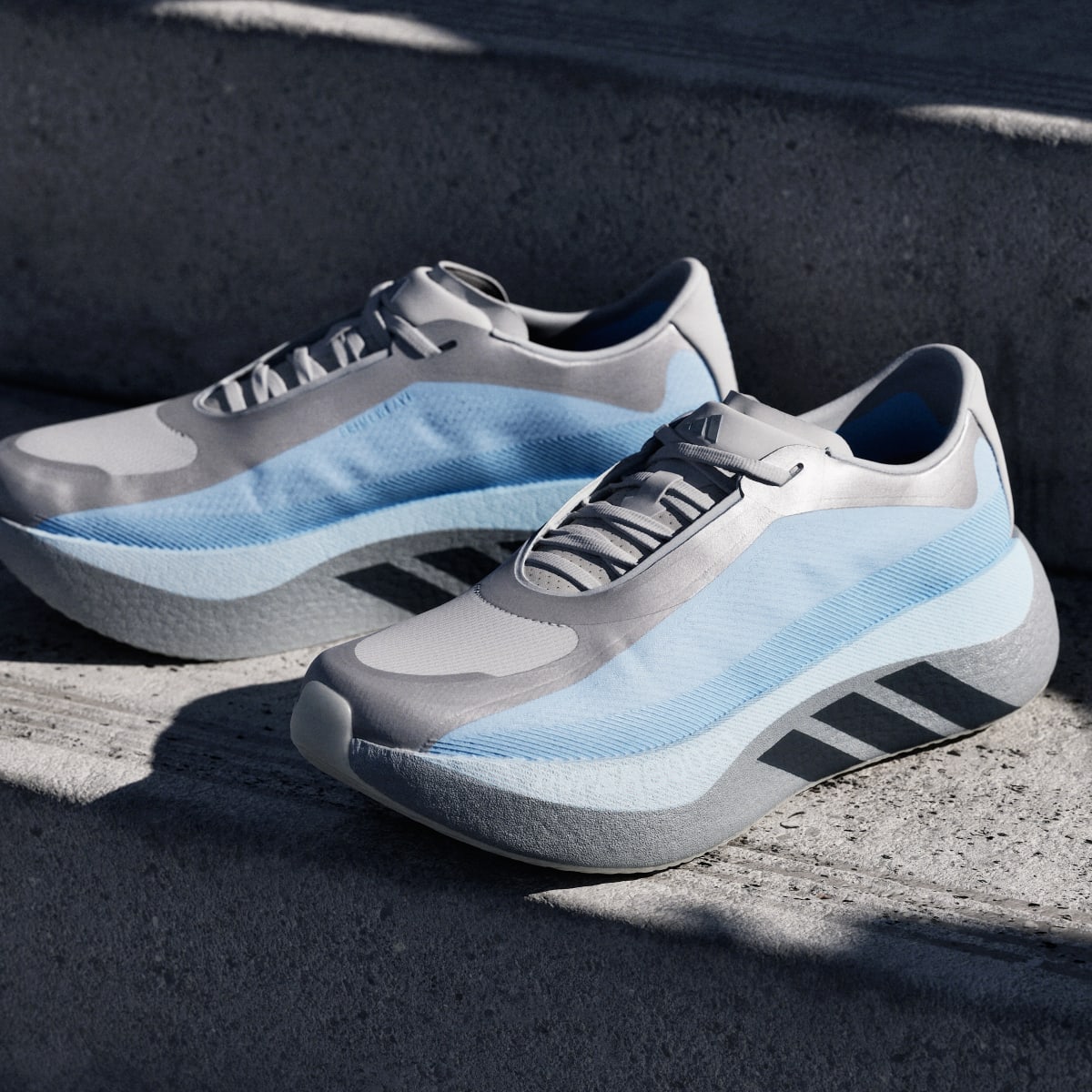 Adidas Men's HYPERBOOST EDGE Running Shoes - Grey Two / Carbon / Clear Sky - Image 9