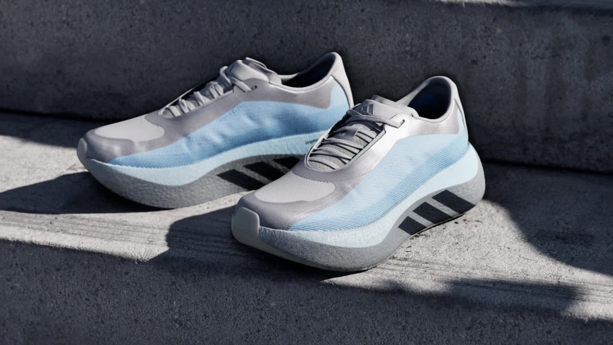 Adidas Men's HYPERBOOST EDGE Running Shoes - Grey Two / Carbon / Clear Sky - Image 2