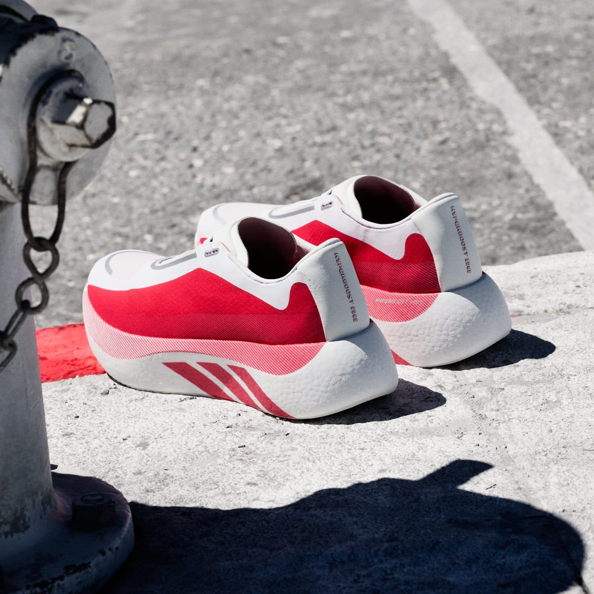 Adidas Men's HYPERBOOST EDGE Running Shoes - Cloud White / Pure Ruby / Zero Metalic - Image 8