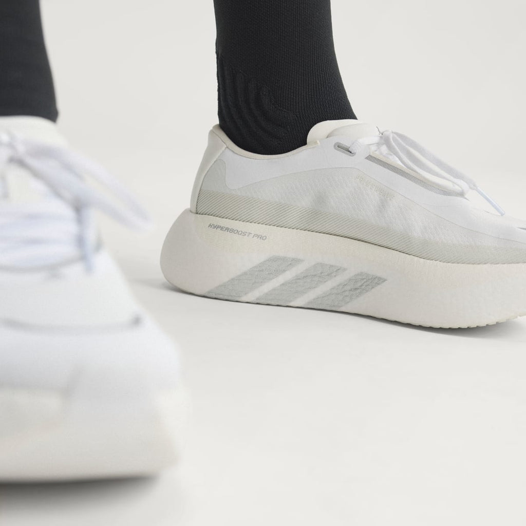 Adidas Women's HYPERBOOST EDGE Running Shoes - Cloud White / Silver Metallic / Zero Metalic - Image 8