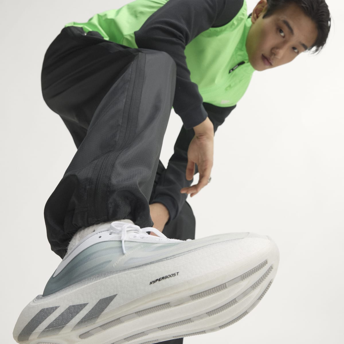 Adidas Men's HYPERBOOST EPHR LT SHOES - Yellow / Cloud White / Silver Metallic - Image 2