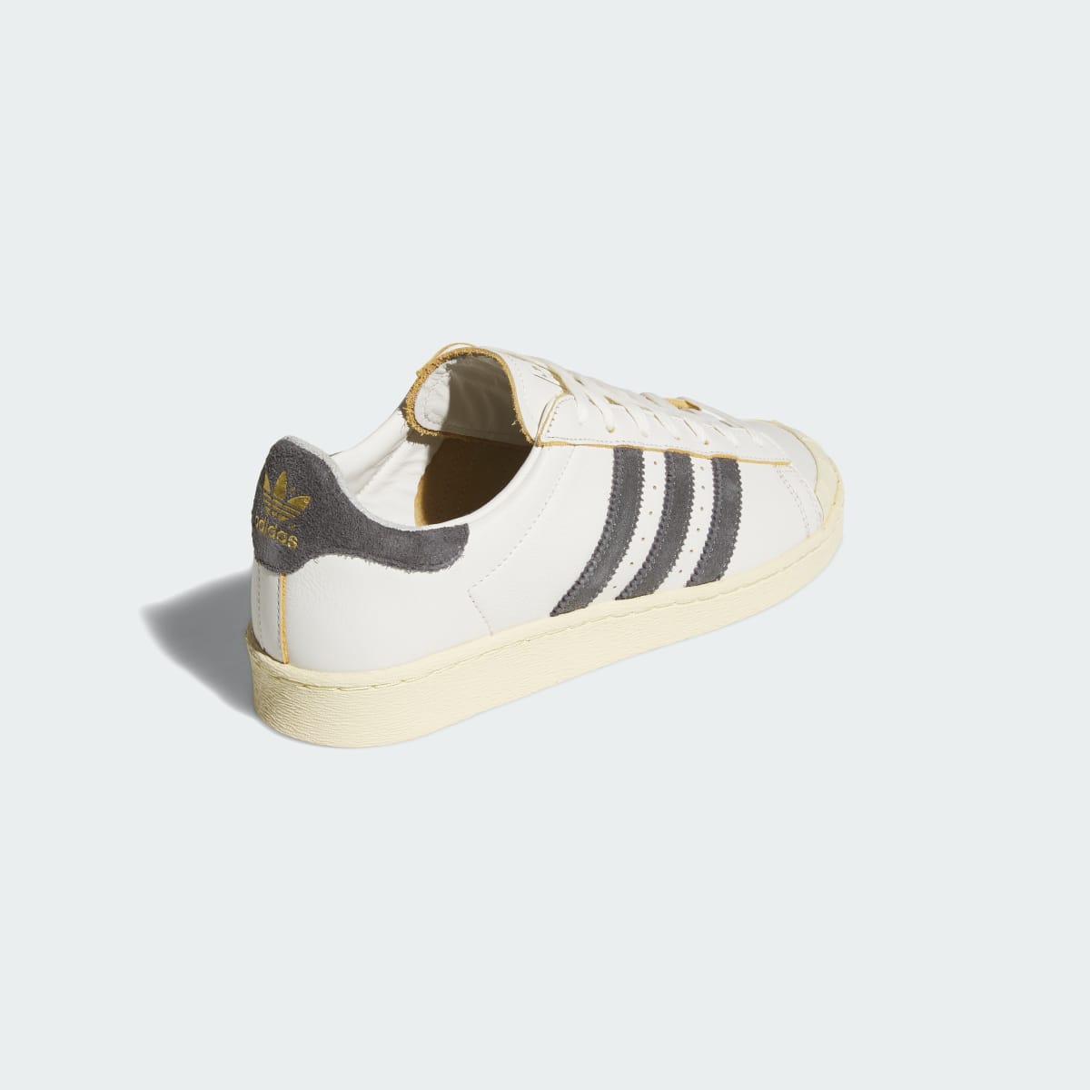 Adidas Men's JABBAR LO SHOES - Cloud White / Utility Black / Warm Vanilla - Image 5