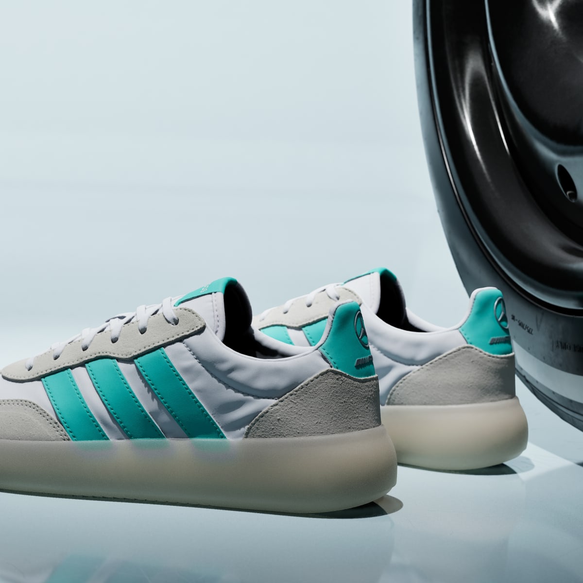 Adidas Men's MERCEDES - AMG PETRONAS FORMULA ONE TEAM BARREDA DECODE SHOES - Cloud White / Semi Mint Rush / Core White - Image 10