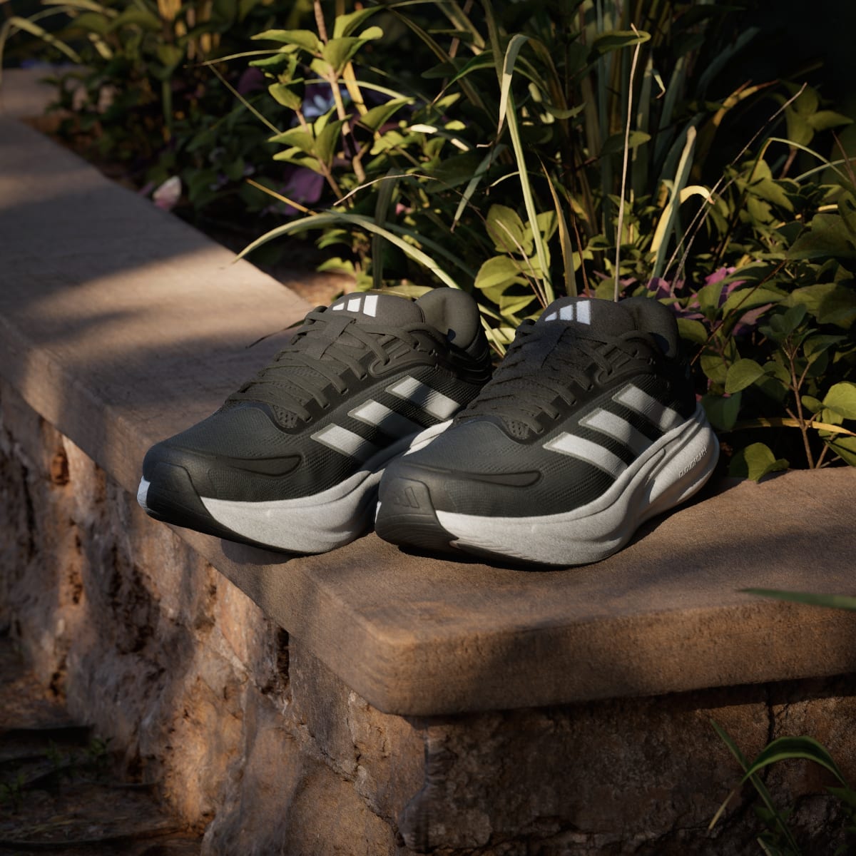 Adidas Men's RESPONSE 2 RUNNING SHOES - Core Black / Cloud White / Matte Silver - Image 5