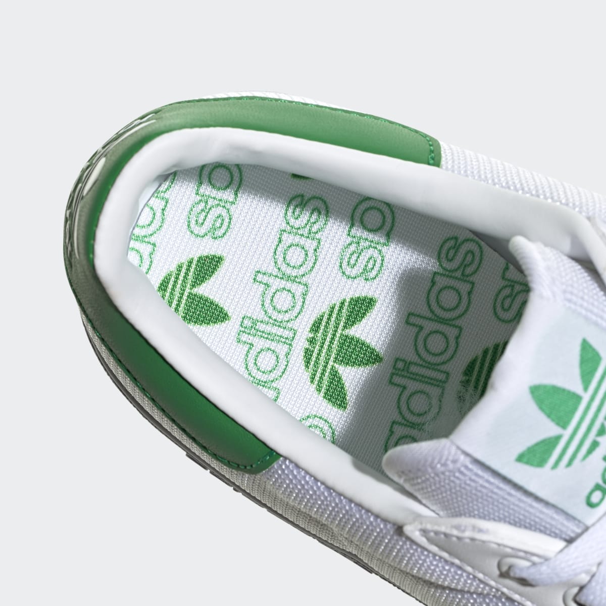 Adidas Men's Rod Laver Shoes - Cloud White / Cloud White / Green - Image 9