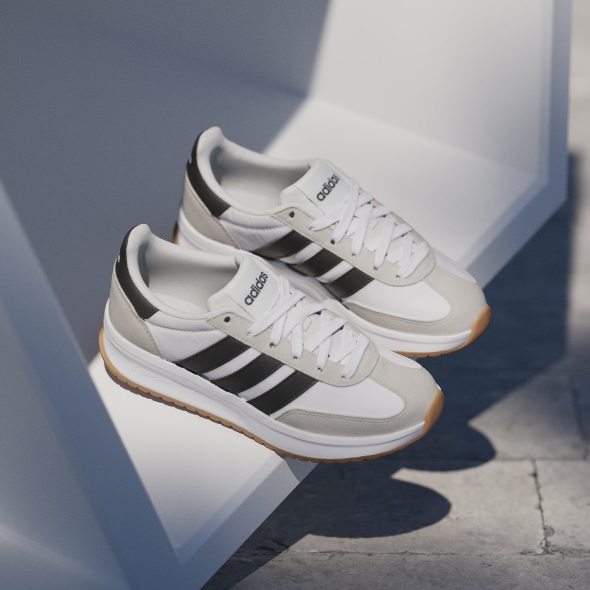 Adidas Kids' Run 70s 2.0 Shoes Kids - Cloud White / Core Black / Grey One - Image 5