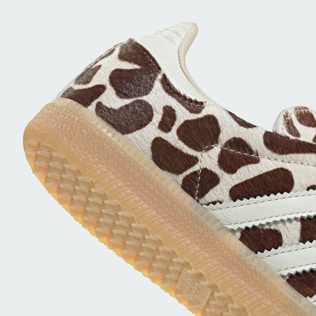 Adidas Women's SAMBA OG SHOES - Crystal Linen / Ivory / Gum - Image 7