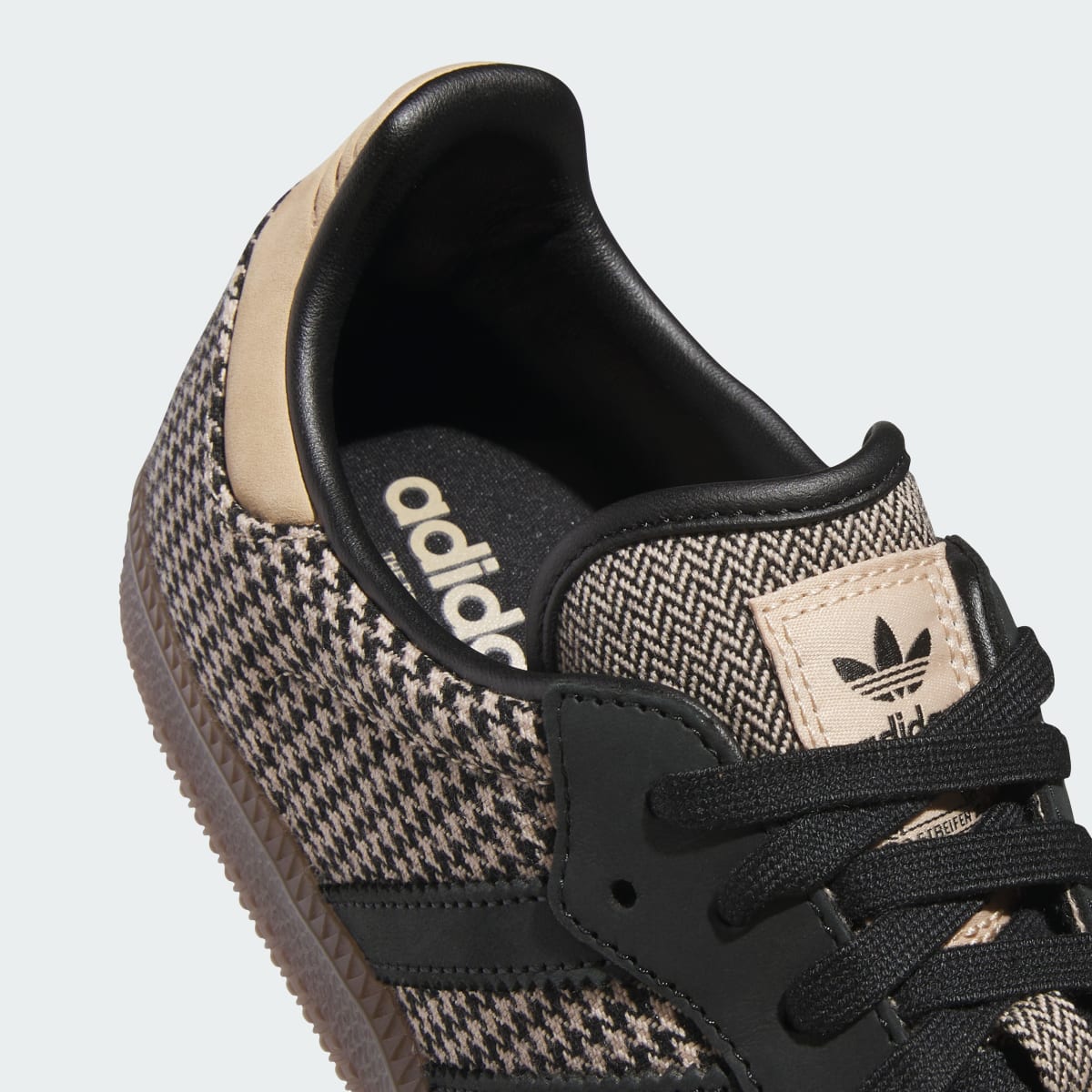 Adidas Men's SAMBA OG SHOES - Magic Beige / Core Black / Gum - Image 7