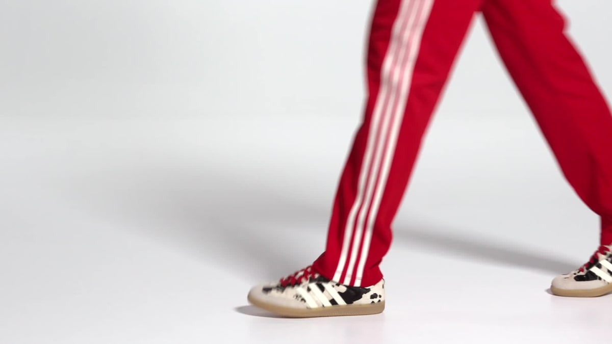 Adidas Women's SAMBA OG SHOES - Aurora Coffee / Off White / Gum - Image 2