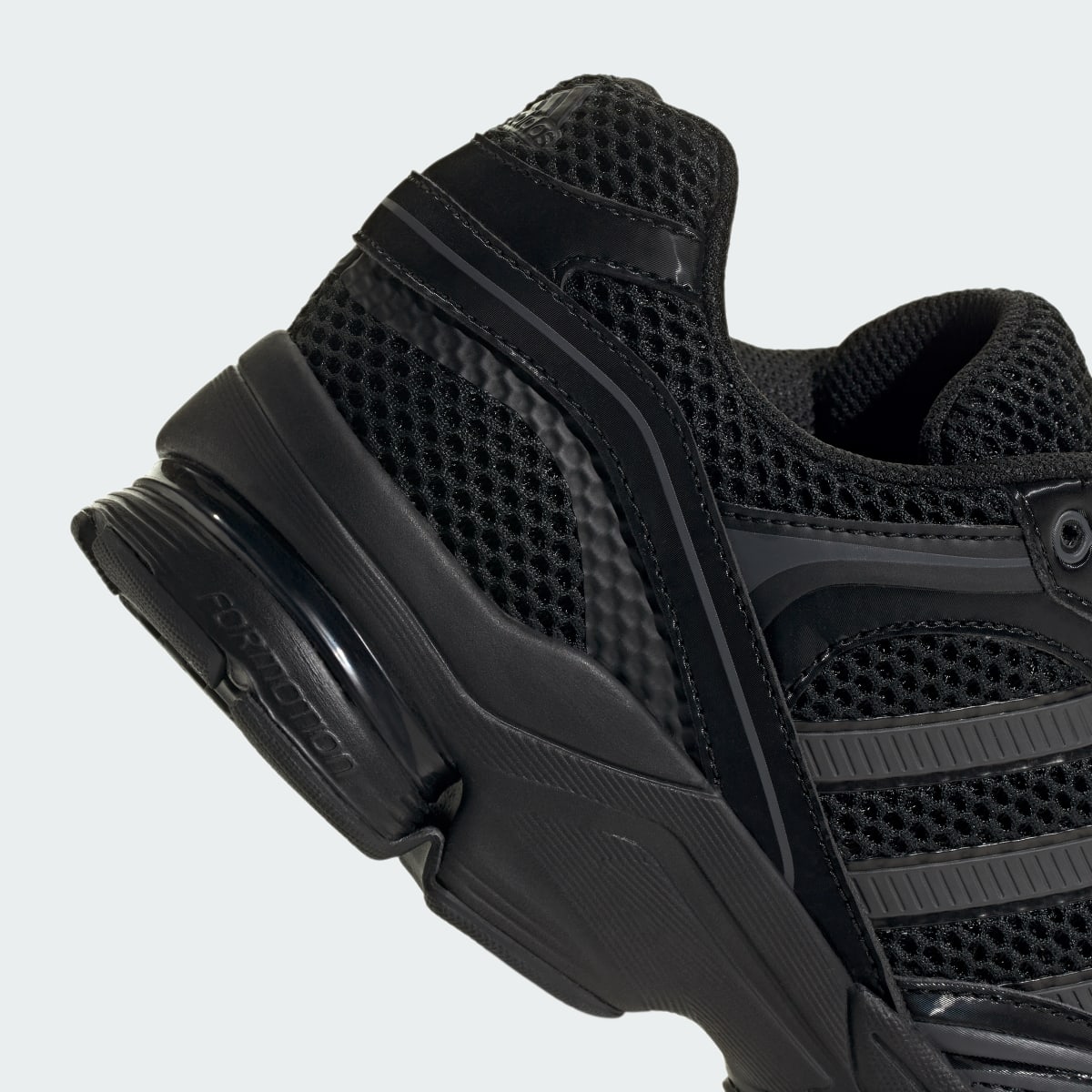 Adidas Men's SPIRITAIN 2000 Shoes - Core Black / Grey Six / Carbon - Image 8