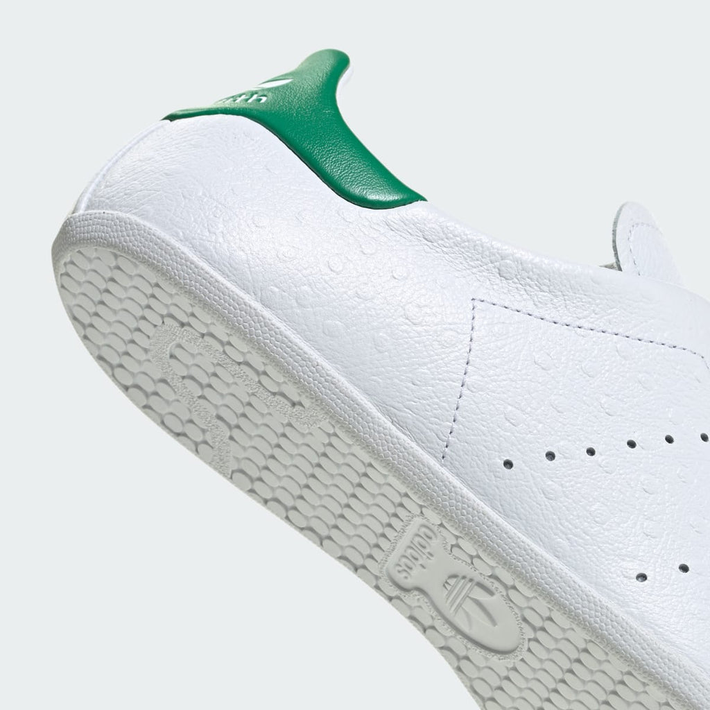 Adidas Women's STAN SMITH LO PRO SHOES - Cloud White / Cloud White / Green - Image 8