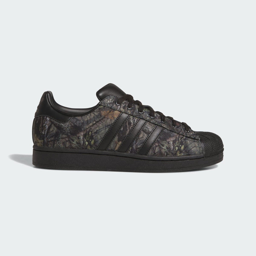 Adidas Women's SUPERSTAR II MOSSY OAK SHOES - Core Black / Khaki Six / Gum - Image 1