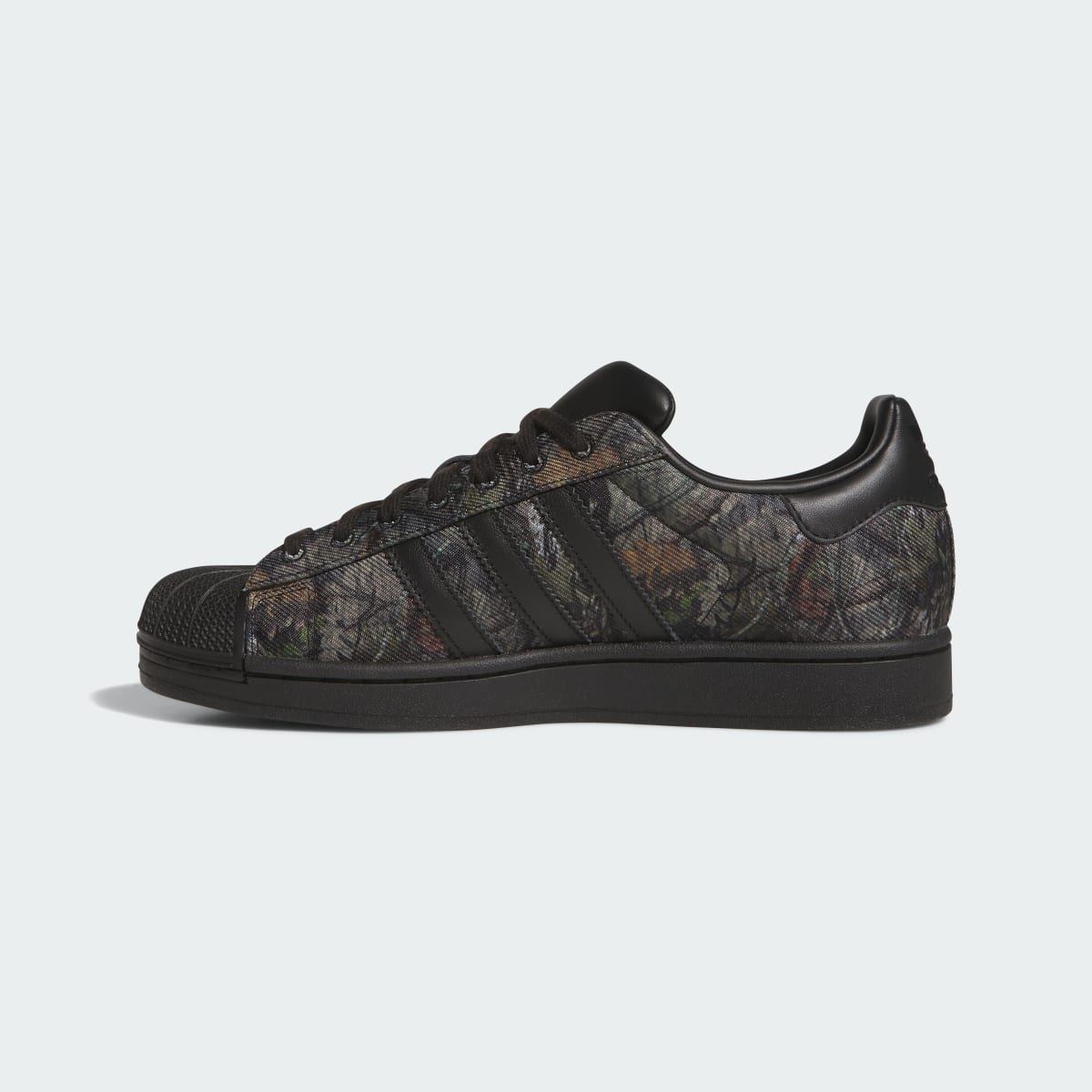 Adidas Women's SUPERSTAR II MOSSY OAK SHOES - Core Black / Khaki Six / Gum - Image 6