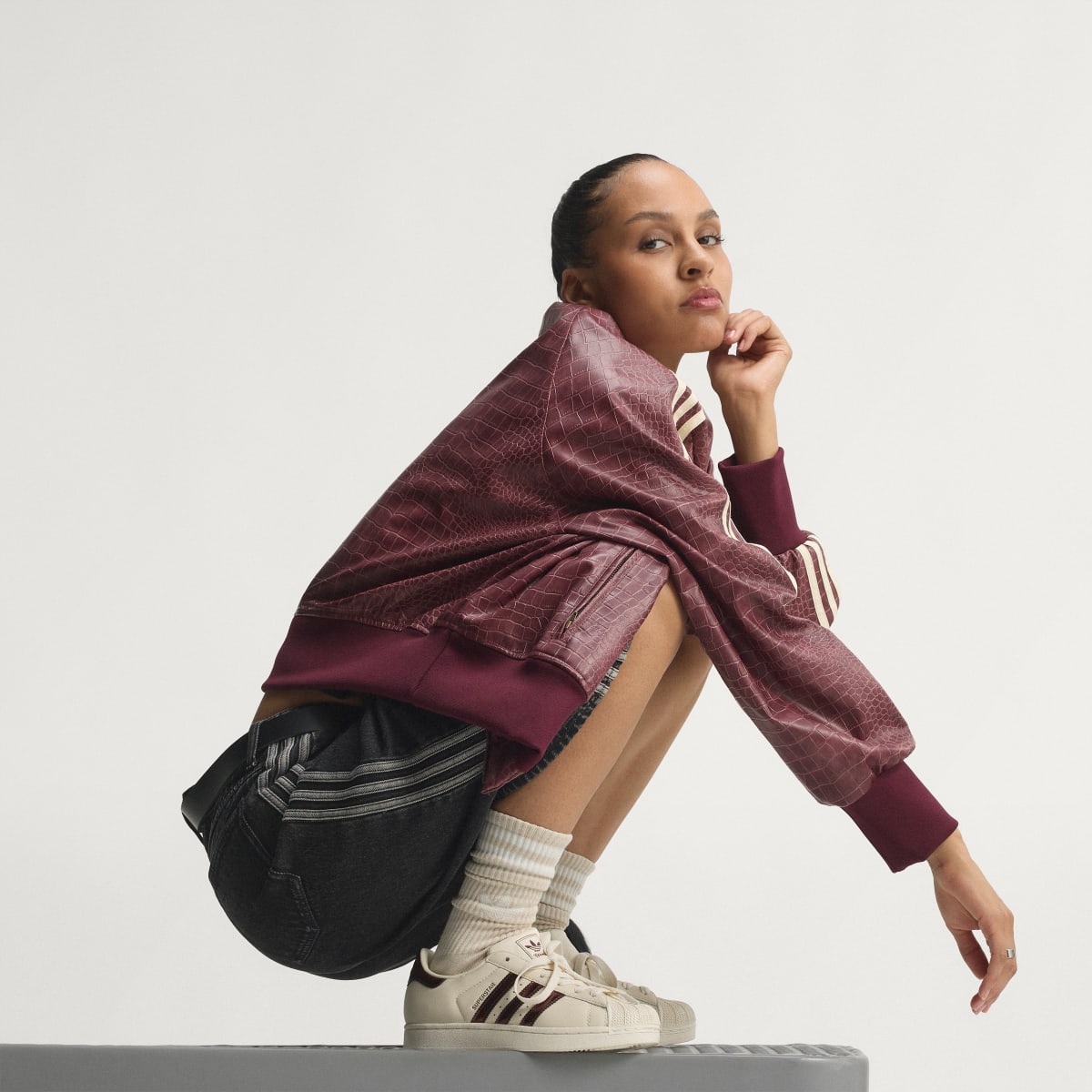 Adidas Women's SUPERSTAR II SHOES - Off White / Maroon / Gold Metallic - Image 4