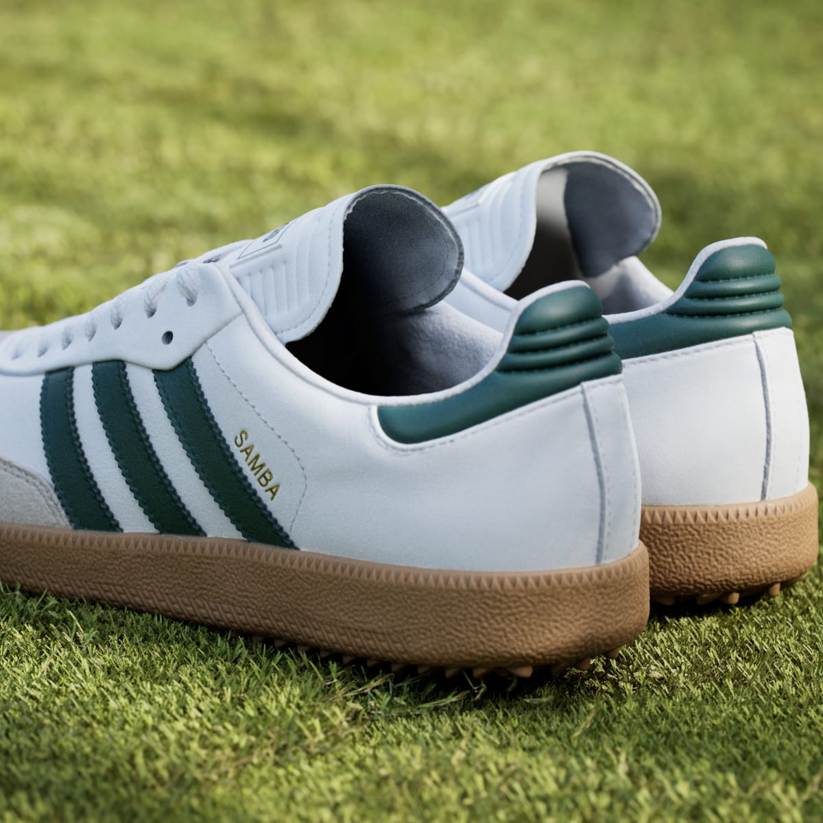 Adidas Men's Samba Spikeless Golf Shoes - Cloud White / Collegiate Green / Gum - Image 10