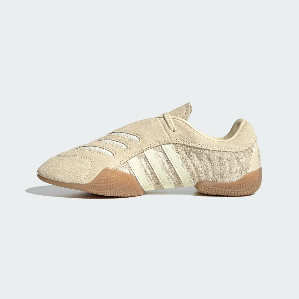 Adidas Women's TAEKWONDO MEI ELITE SHOES - Warm Vanilla / Ivory / Gum - Image 6
