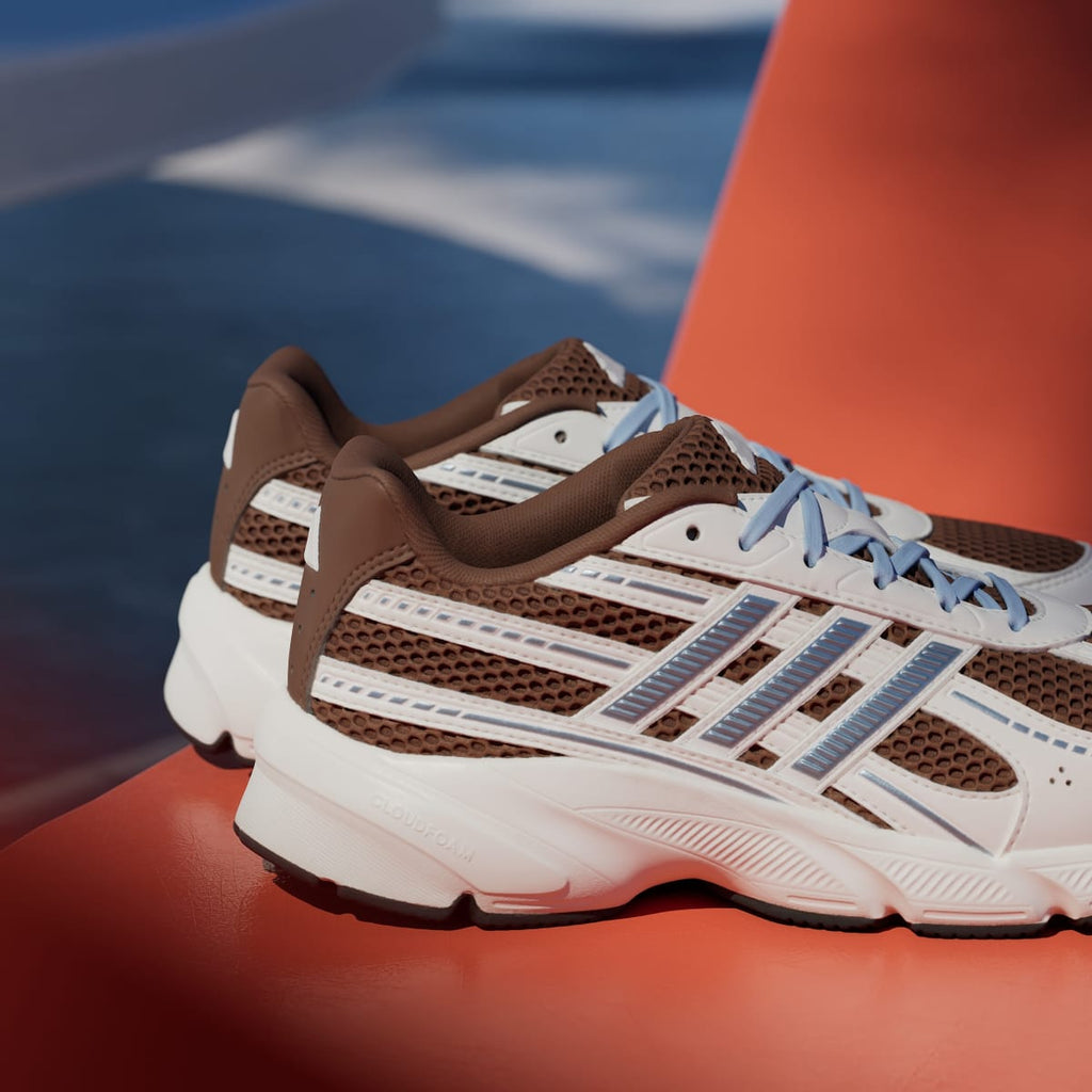Adidas Women's TECHNOCHAOS 2000 SHOES - Preloved Brown / Clear Sky / Off White - Image 9