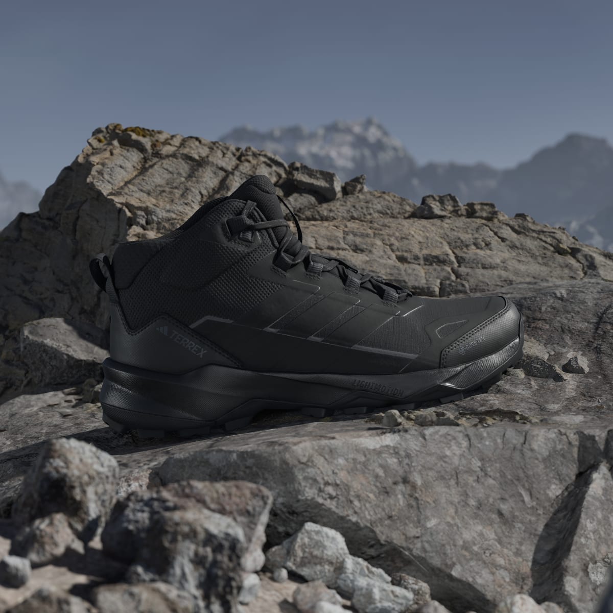 Adidas Men's Terrex Skychaser AX5 Mid GORE-TEX Hiking Shoes - Core Black / Core Black / Carbon - Image 3