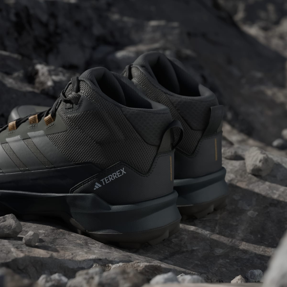 Adidas Men's Terrex Skychaser AX5 Mid GORE-TEX Hiking Shoes - Shadow Olive / Carbon / Bronze Strata - Image 10