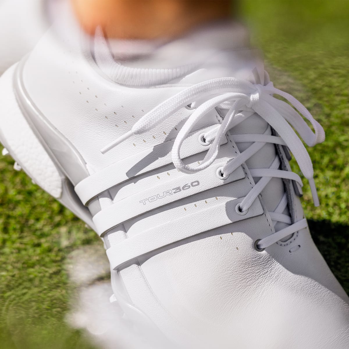 Adidas Women's Tour360 24 Golf Shoes - Cloud White / Cloud White / Silver Metallic - Image 11