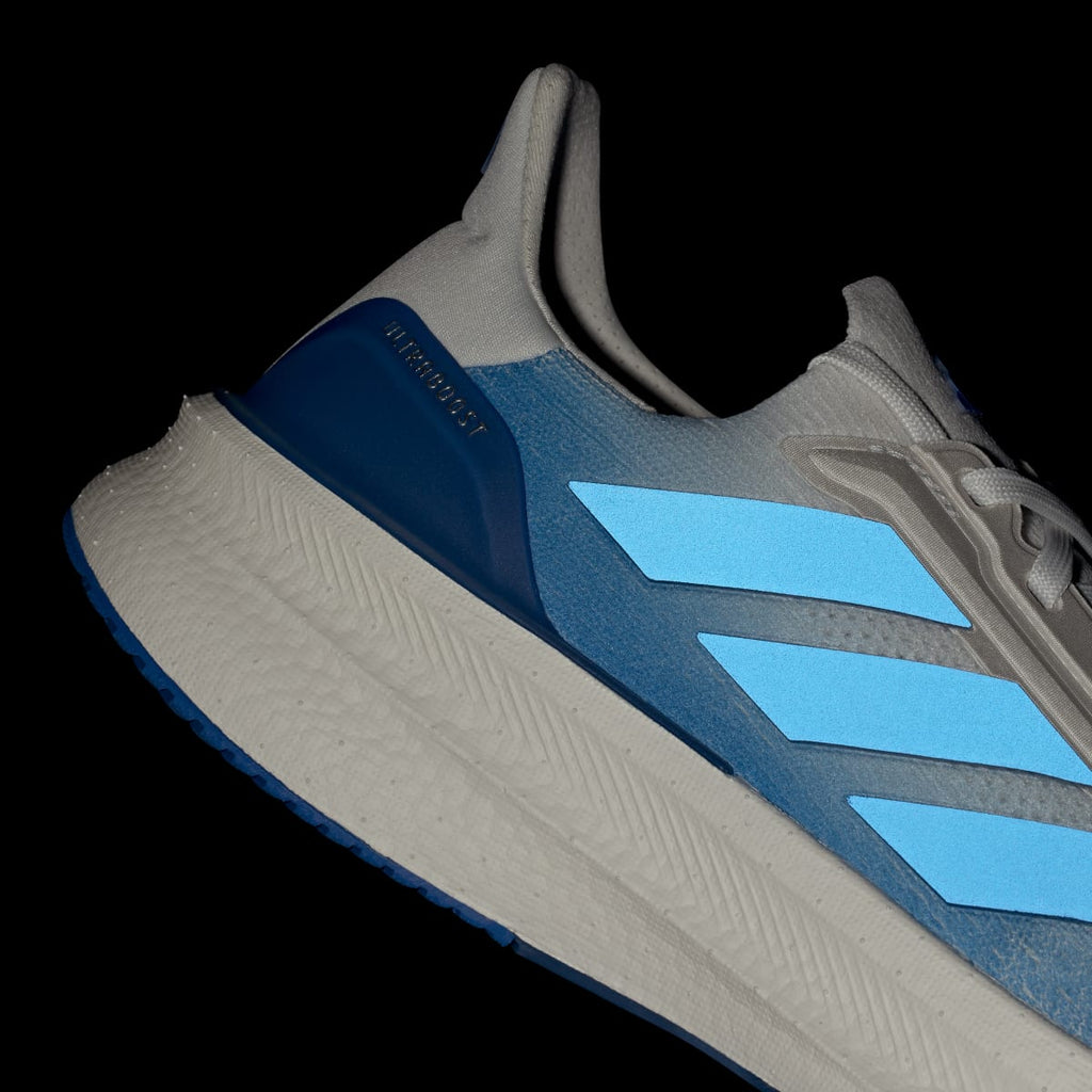 Adidas Men's ULTRABOOST 5X - Crystal White / Blue / Blue - Image 9
