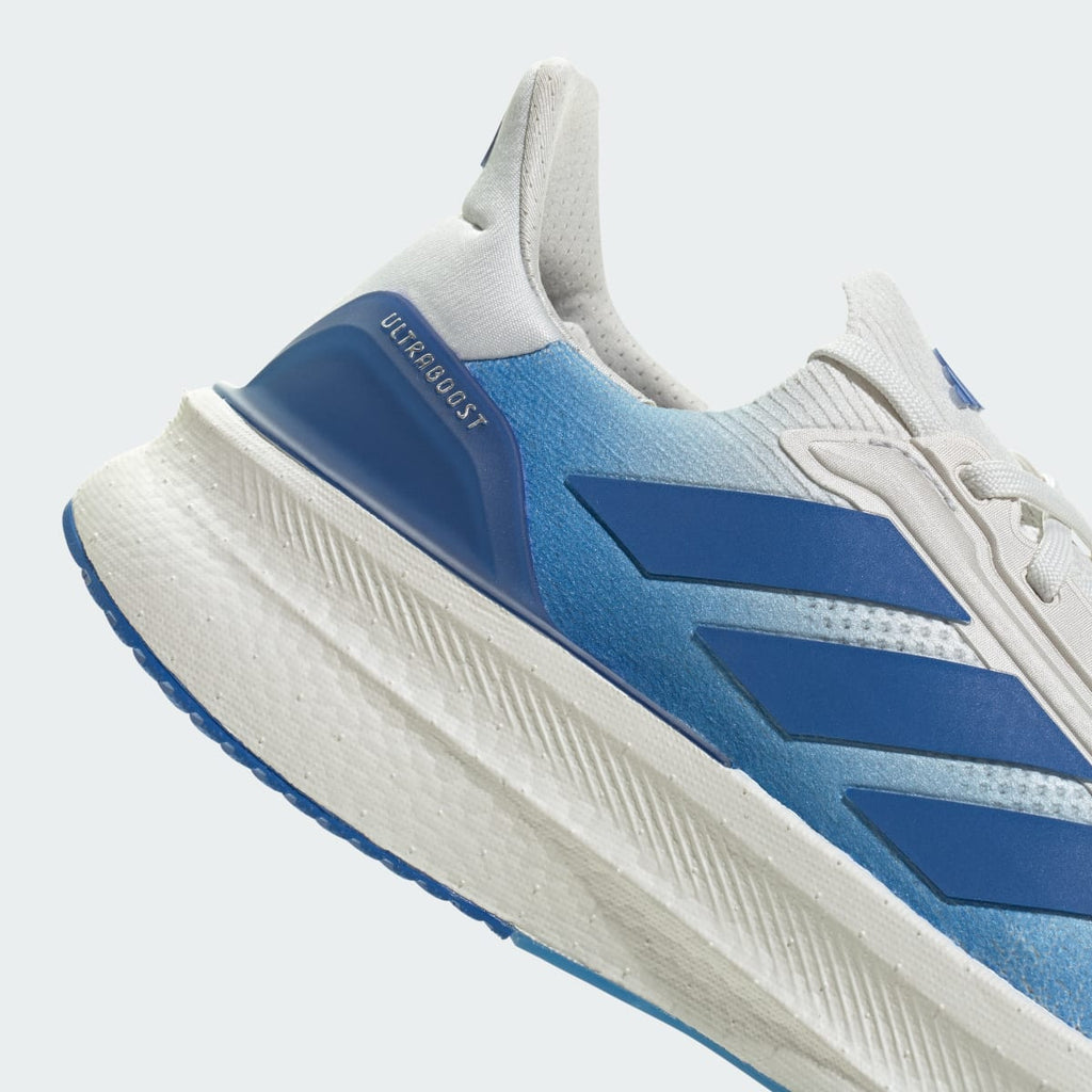 Adidas Men's ULTRABOOST 5X - Crystal White / Blue / Blue - Image 11