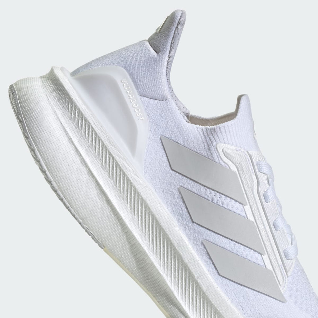 Adidas Women's Ultraboost 5X Shoes - Cloud White / Cloud White / Core Black - Image 11