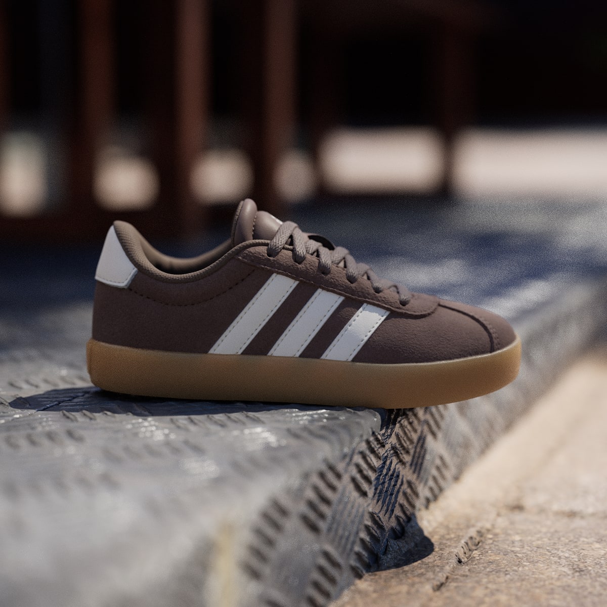 Adidas Kids' VL Court 3.0 Shoes Kids - Earth Strata / Chalk White / Gum - Image 3