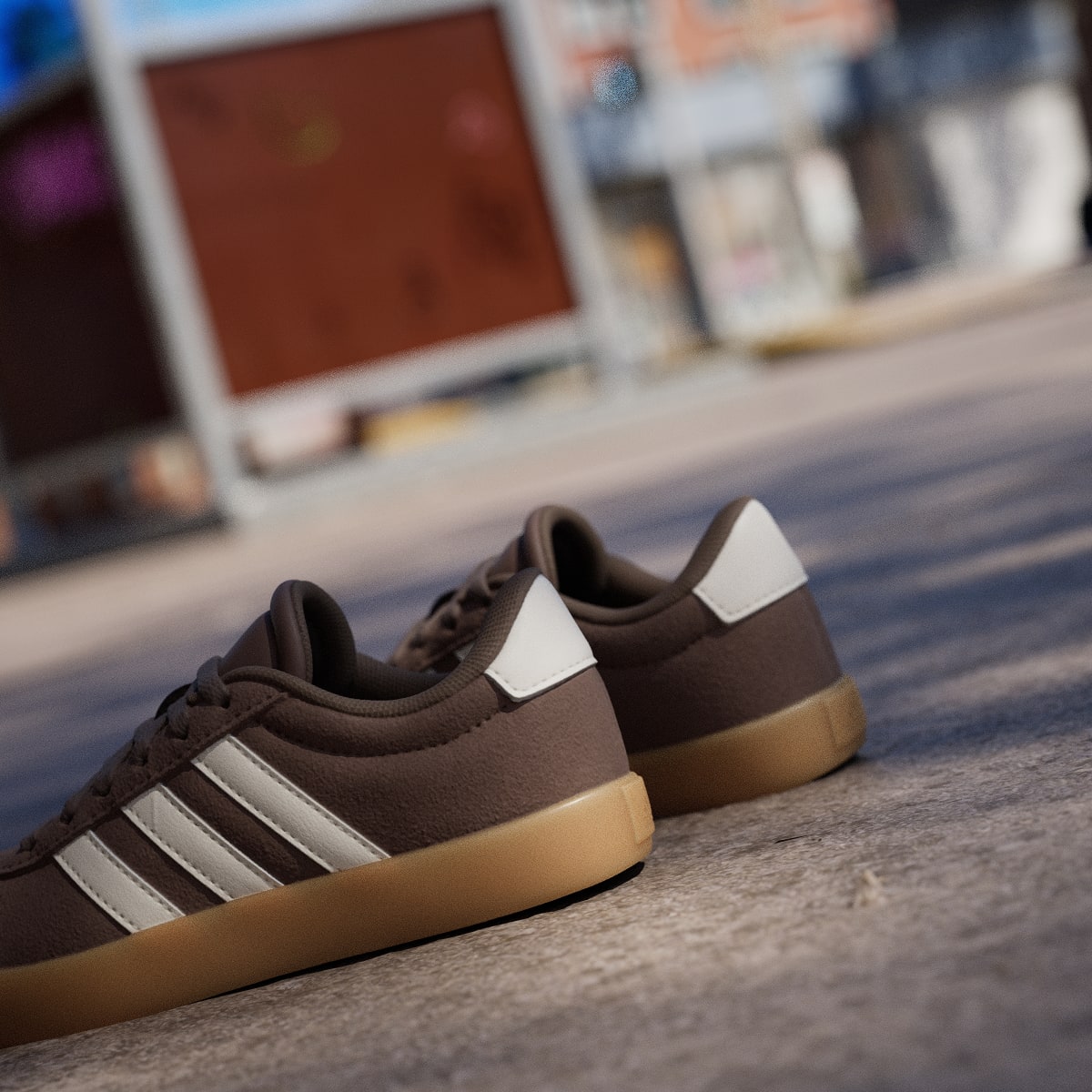 Adidas Kids' VL Court 3.0 Shoes Kids - Earth Strata / Chalk White / Gum - Image 9